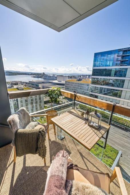 Modern 2Bed Room Sea View Apartment @ Oslo Barcode Dış mekan fotoğraf