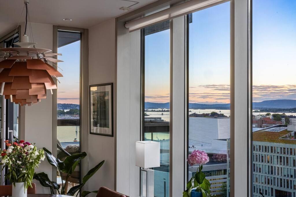 Modern 2Bed Room Sea View Apartment @ Oslo Barcode Dış mekan fotoğraf