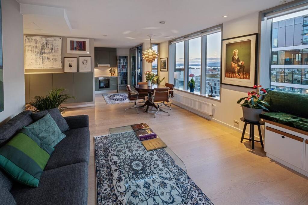 Modern 2Bed Room Sea View Apartment @ Oslo Barcode Dış mekan fotoğraf